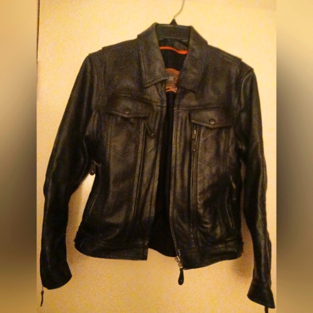 Women's leather jacket Sz S